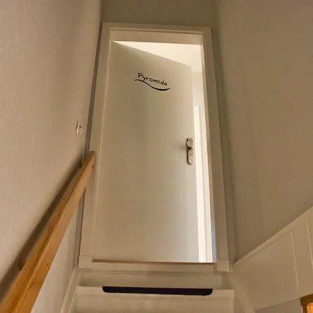 Cottbuser Pyramide Am Branitzer Park