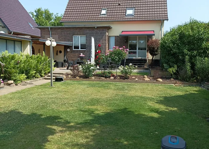 Cottbuser Pyramide Am Branitzer Park